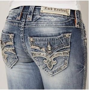New ROCK REVIVAL STRAIGHT STRETCH JEANS SIZE 27